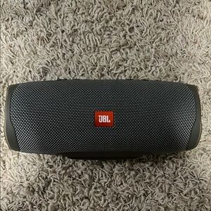 JBL Charge 4 Portable Bluetooth Speaker